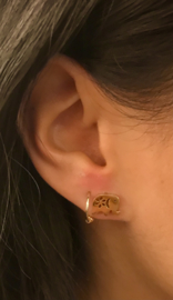 Edelstalen oorbellen met een olifant goudkleur