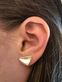 Zilveren oorstekers driehoek plat