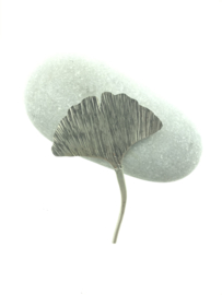 Ginkgo broche echt zilver klein