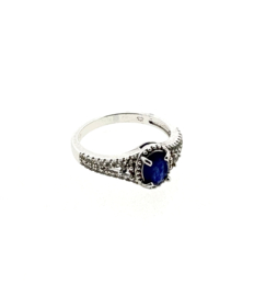 Handgemaakte zilveren saphire ring