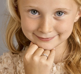 Zilveren ring zirkonia zetting