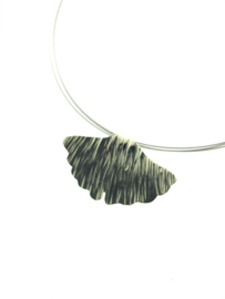 Ginkgo collier zilverkleur klein