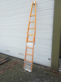Driedelige ladder Driedelige ladder