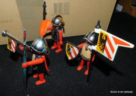 Playmobil 1974 Vintage rode ridders en blauwe ridders