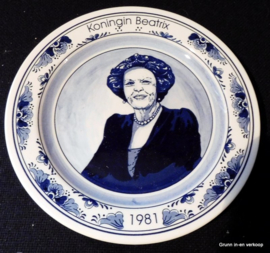 Koningin Beatrix 1981, wandbord