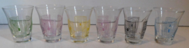 Set gekleurde retro borrelgazen