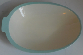 Petrus Regout pastel ovale schaal.
