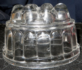 Blank glazen puddingvorm, Glasfabriek Leerdam