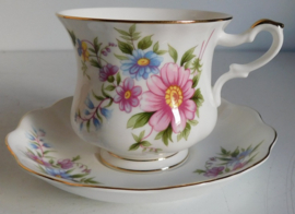 Royal Ascot, Fine Bone China, Blue Velvet - kop en schotel.