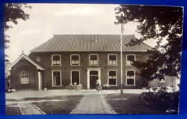 Oosterburen (Schiermonnikoog) - Jeugdherberg ''Rijsbergen''