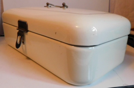Emaille crèmekleurige broodtrommel