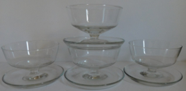 Helder glazen dessert coupes