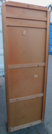 Klassiek compacte garderobewand uit de 50er jaren.