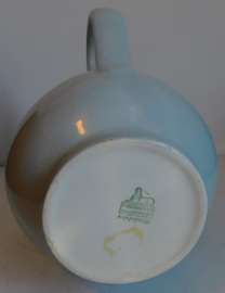 Petrus Regout pastelkleurige melkkan