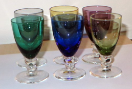 Complete set K5 Borrelroemer - Carnaval glasservies