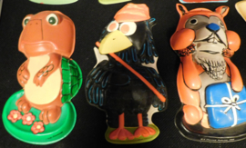 8x Geplastificeerde Fabeltjeskrant dierfiguren.