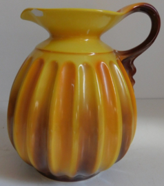 Art Deco, Gele Mosa schenkkan