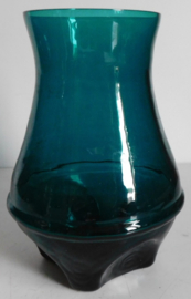 Alvesta Glasbruk glass vase