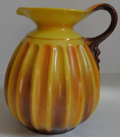 Art Deco, Gele Mosa schenkkan