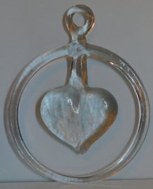 Kosta Boda, heart Suncatcher