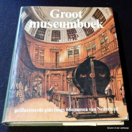 Geïllustreerde groot museumboek