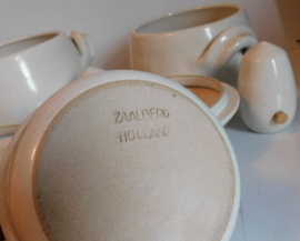 Gijb Zaalberg Holland Servies delen. 1976