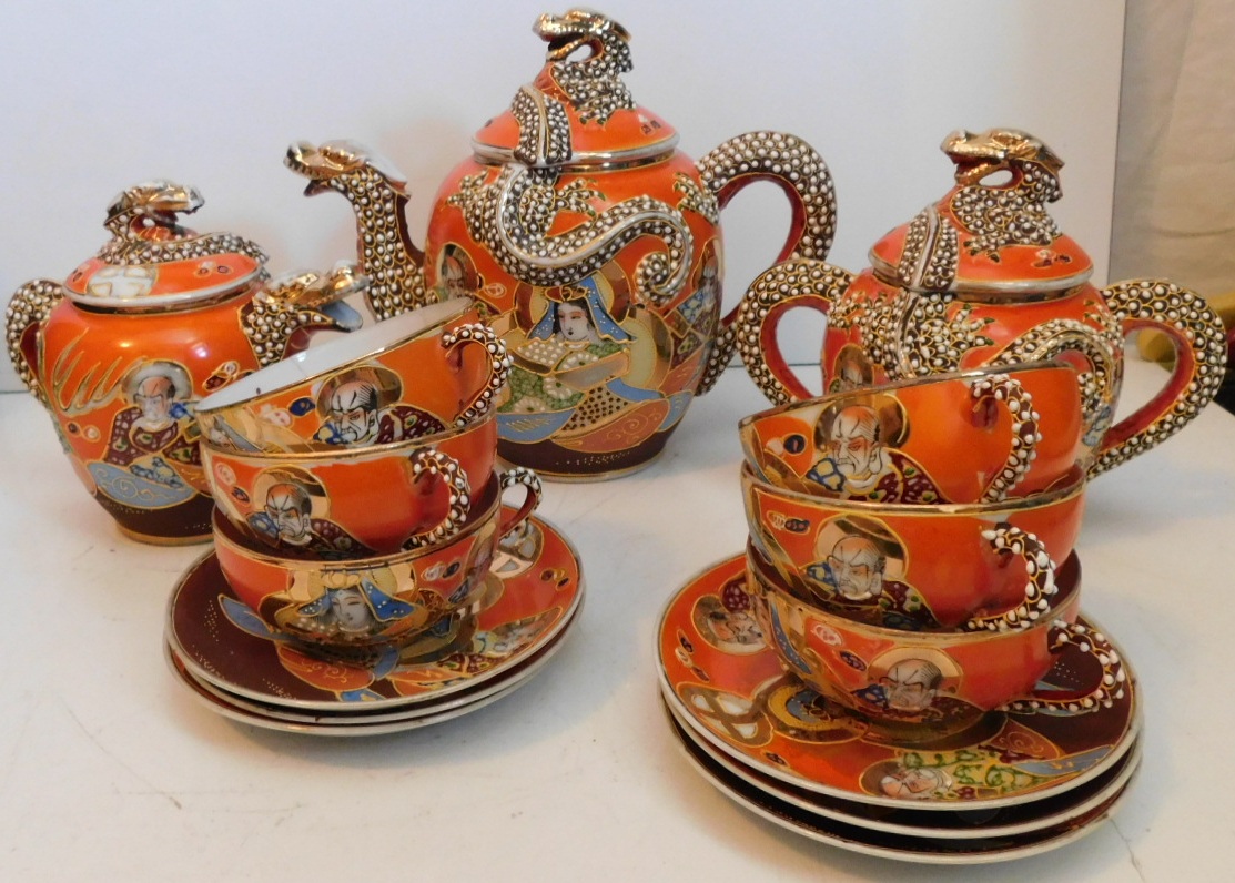 Porseleinen Satsuma Chinese Draken servies