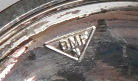Verzilverde BMF kandelaar.