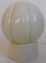 Thabur Art Deco bollamp, Ca. 1930, Den Haag.