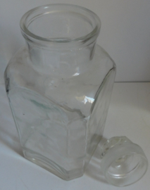 Zeer grote, Antieke glazen snoeppot met stop