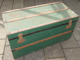 Oude brocante dekenkist, hutkoffer