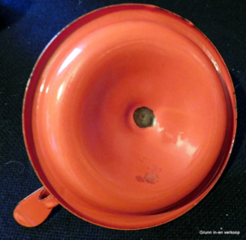 Brocante kaarsenstandaard rood emaille