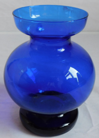 Ingrit Glas vaas, Mid Century kobalt blauwe vaas, GlashÜtte