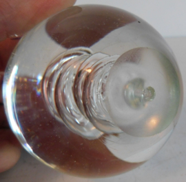 Glazen Presse Papier / paperweight
