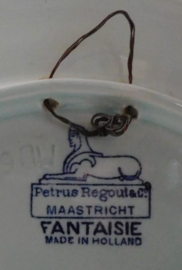 Petrus Regout & Co 'Fantaisie wandbord.