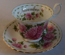 Chrysanthemum, Royal Albert,  Made in England