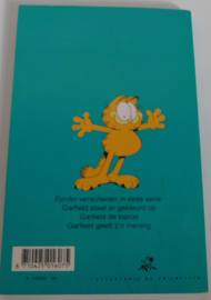 Garfield Slaat toe