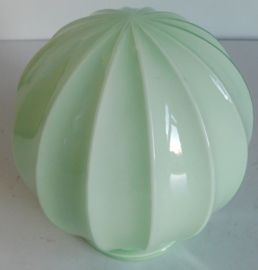 Kleine Thabur Art Deco mintgroene bollamp, Ca. 1930, Den Haag