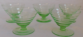 Vijf Annagroen / Uranium glazen