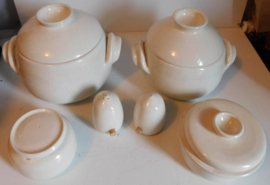 Gijb Zaalberg Holland Servies delen. 1976