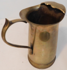 Antieke messing schenkkan