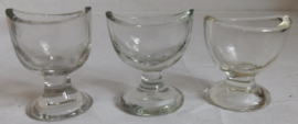 Antieke oogbad glazen, ca. 1860 -1910