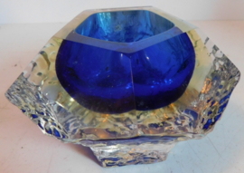Italian Mandruzzato blue Sommerso Murano bowl