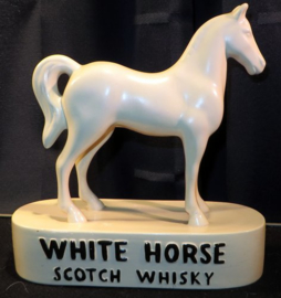 White Horse Scotch Whisky - Reclame-display - Kelsboro ware keramiek - ca. 1950