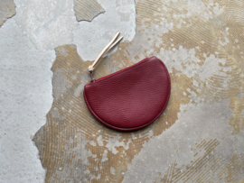 FLAT MOON purse - cranberry leather - limited color edition