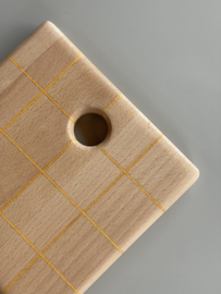serving board 15,5 - yellow grid