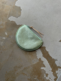 FLAT MOON purse - green shimmer leather