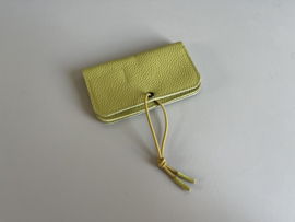 KNOT wallet - pistachio leather & elastic