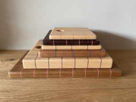 serving board 29 - purple grid