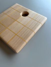 serving board 15,5 - yellow grid
